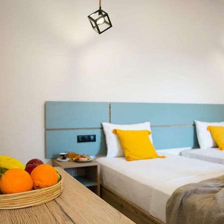 Big Max Guesthouse Kávos Eksteriør billede