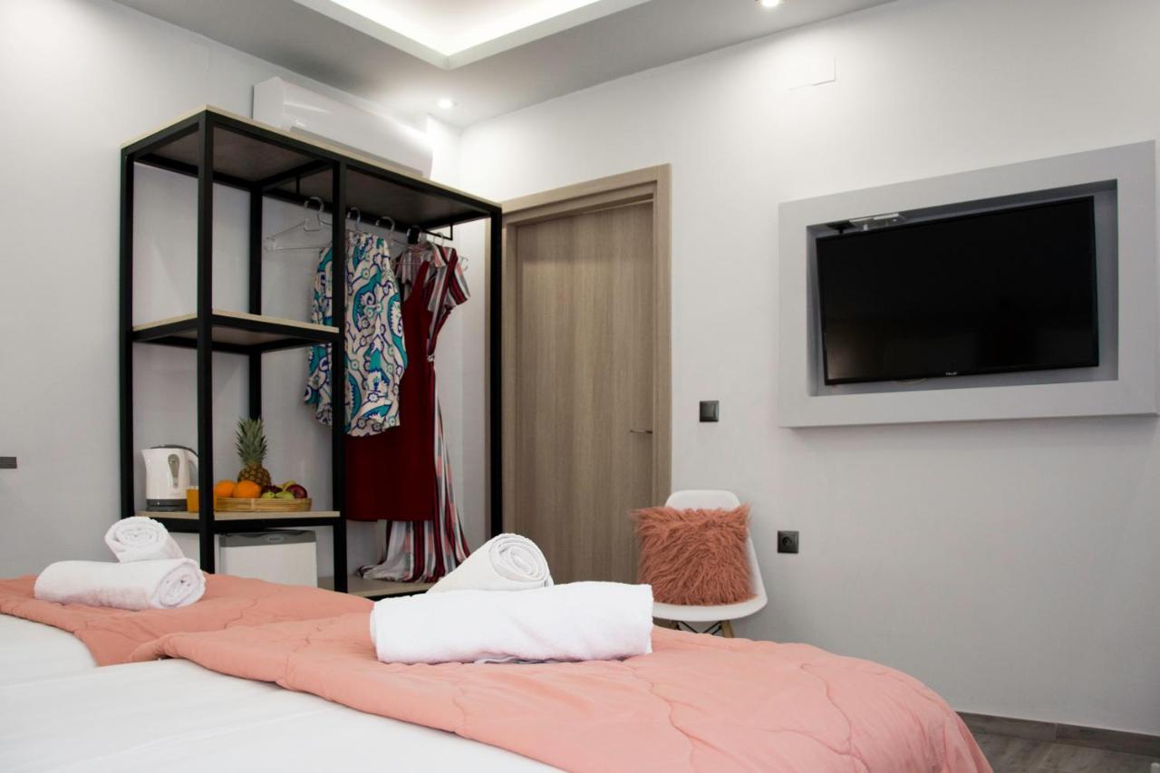 Big Max Guesthouse Kávos Eksteriør billede